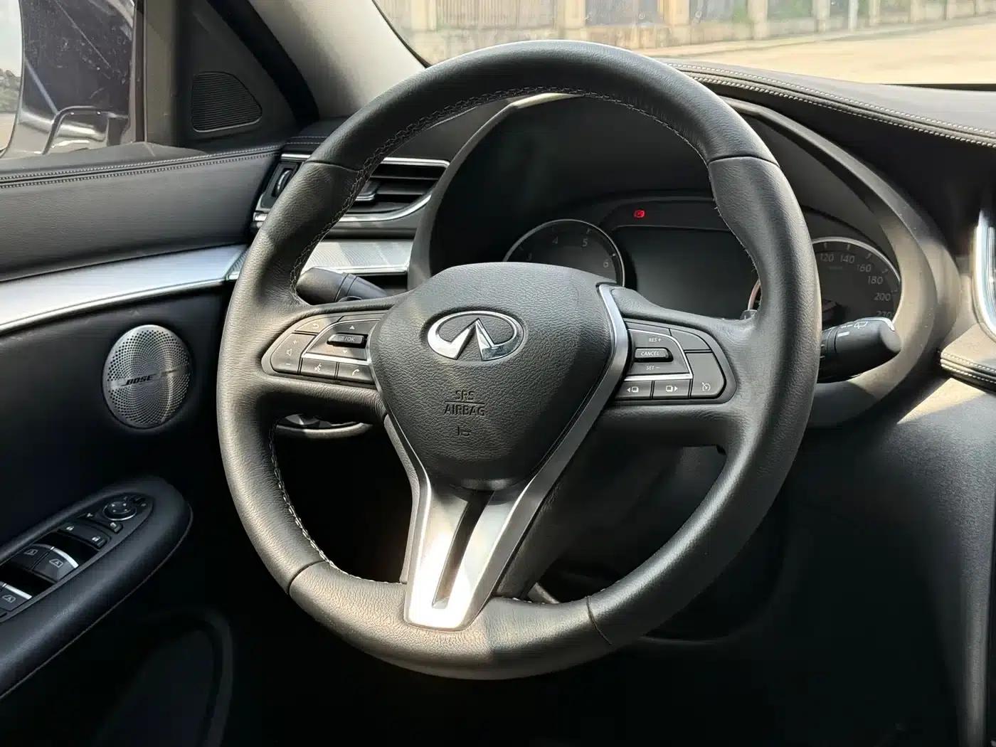 Infiniti QX50 2020 2.0T 2WD Fashion Edition — миниатюра 10
