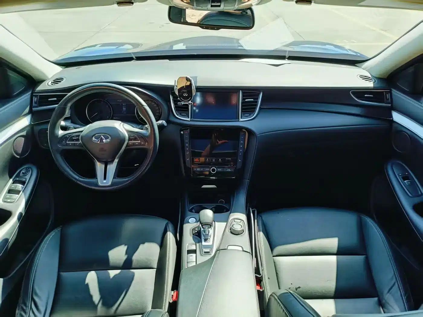 Infiniti QX50 2020 2.0T 2WD Fashion Edition — миниатюра 6
