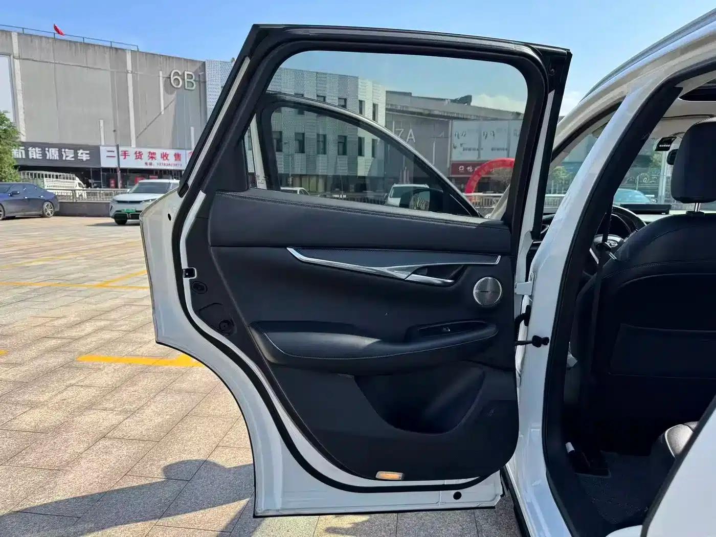 Infiniti QX50 2020 2.0T 2WD Fashion Edition — миниатюра 15