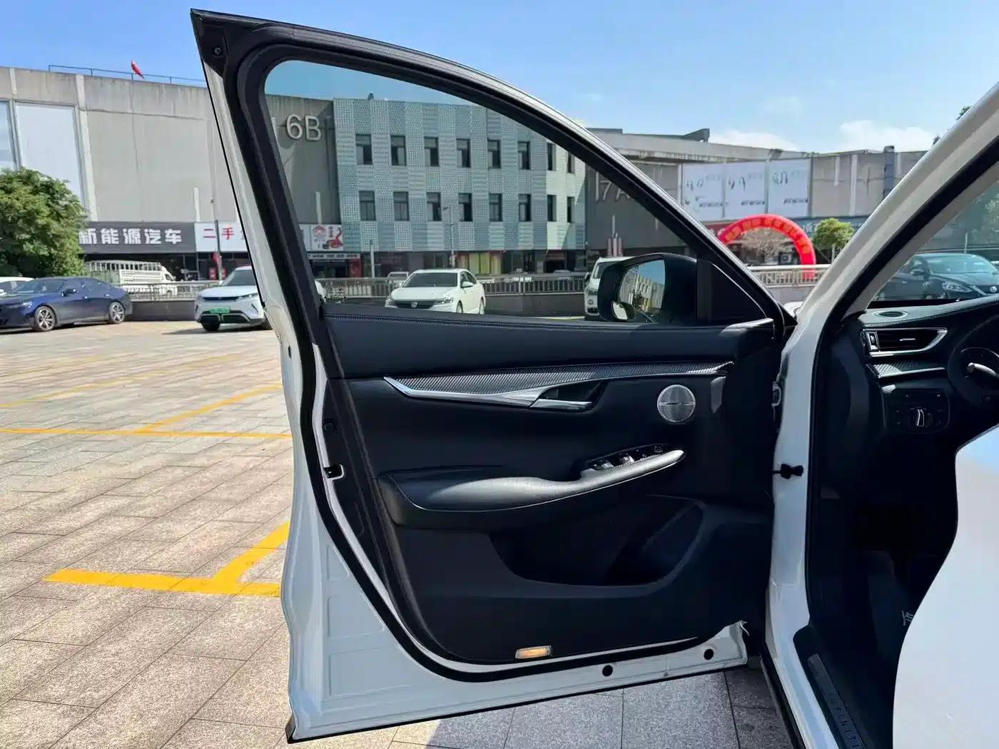 Infiniti QX50 2020 2.0T 2WD Fashion Edition — миниатюра 10