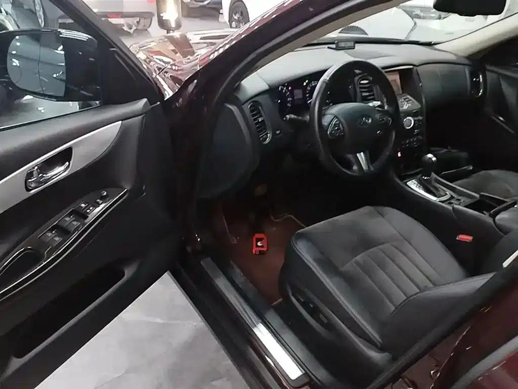Infiniti QX50 2015 2.5L Comfort Edition — миниатюра 16