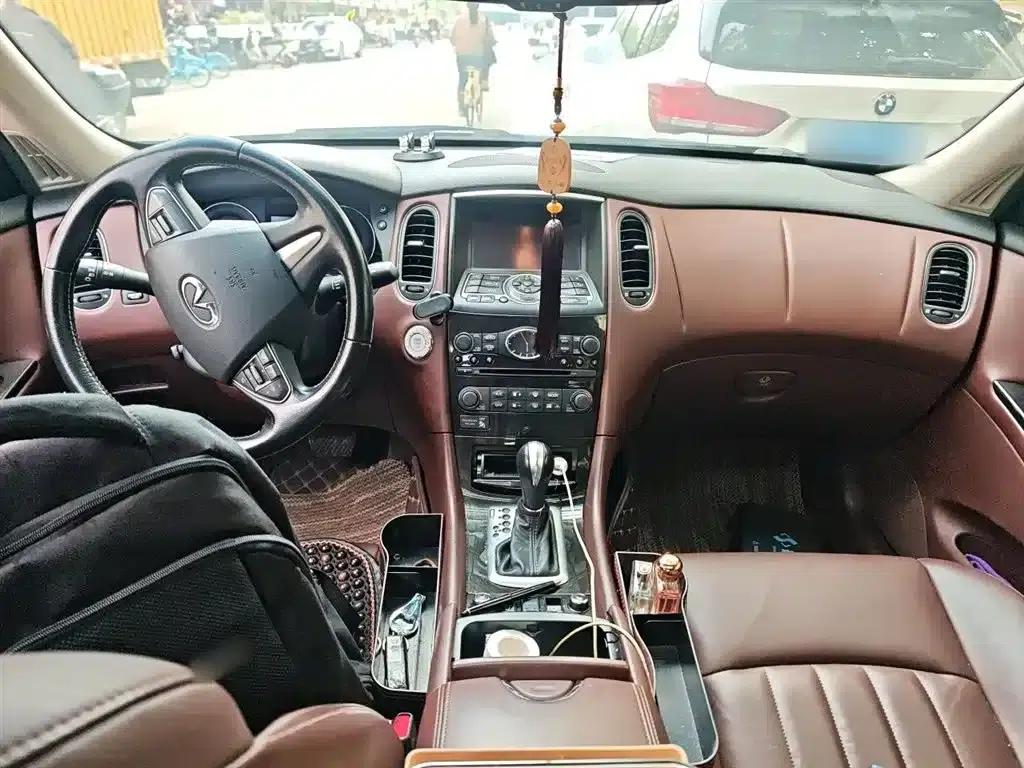 Infiniti QX50 2015 2.5L Enjoy Edition — миниатюра 13