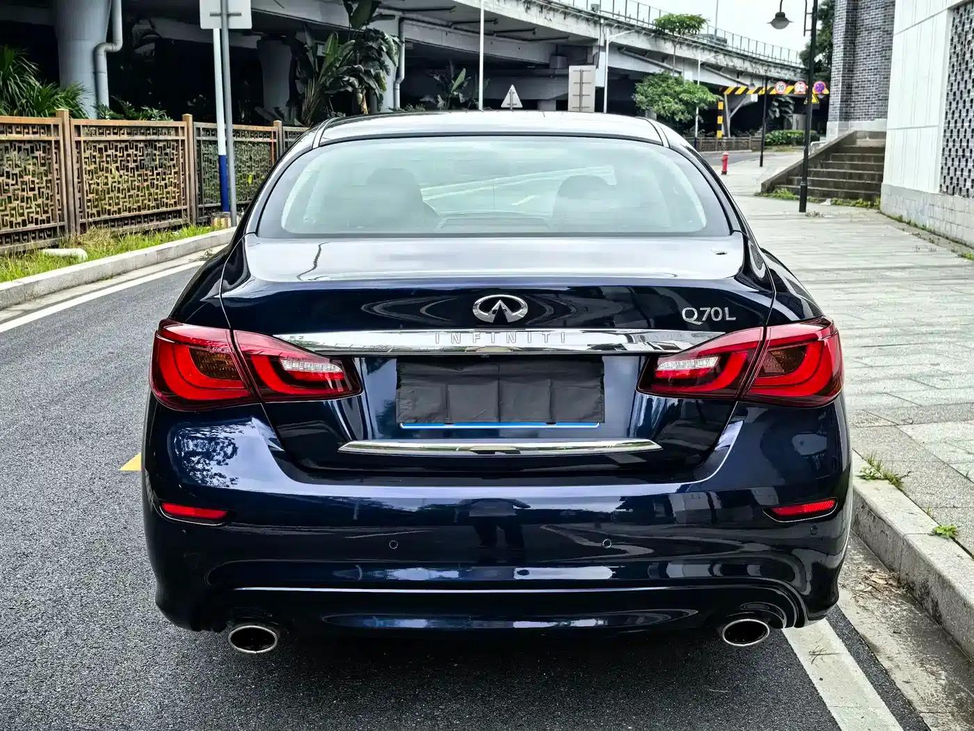 Infiniti Q70 2015 Q70L 2.5L Enjoy Edition — миниатюра 14