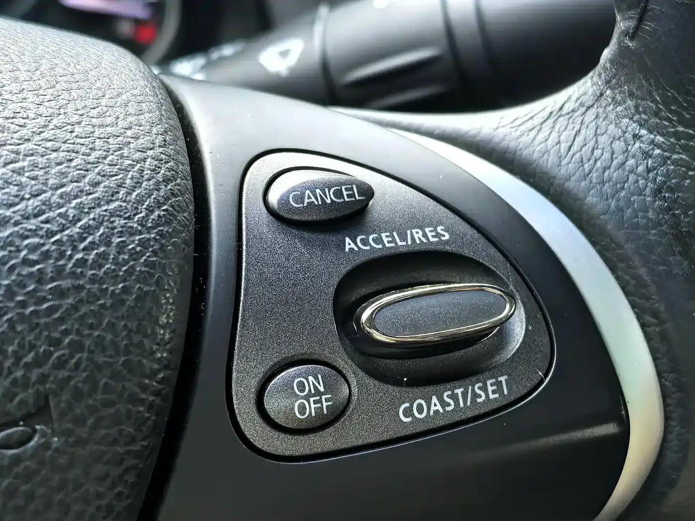 Infiniti Q70 2015 Q70L 2.5L Enjoy Edition — миниатюра 47