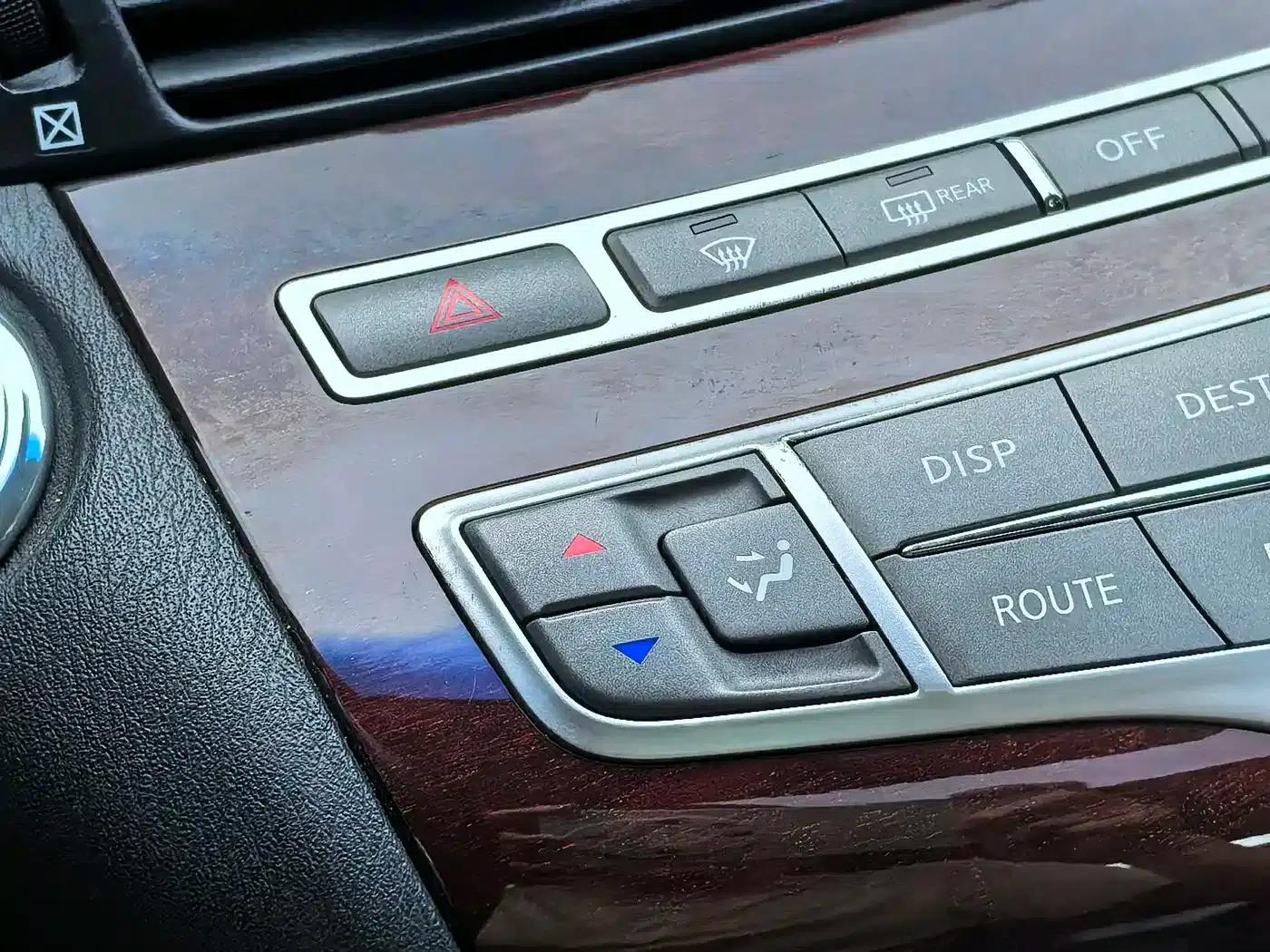 Infiniti Q70 2015 Q70L 2.5L Enjoy Edition — миниатюра 51