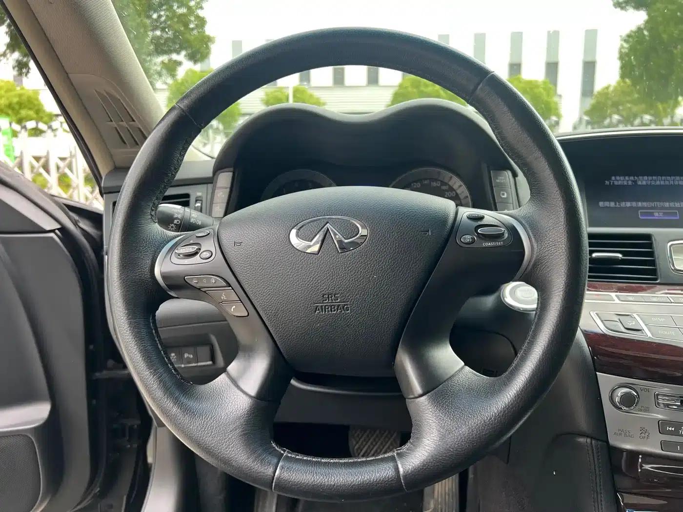 Infiniti Q70 2015 Q70L 2.5L Enjoy Edition — миниатюра 25