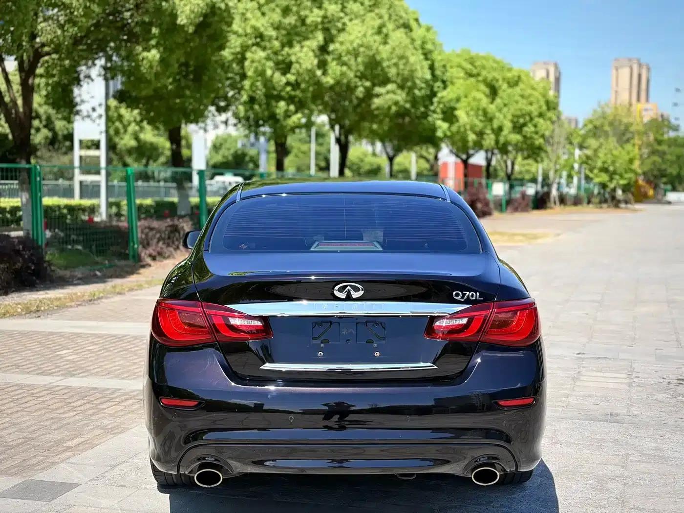 Infiniti Q70 2015 Q70L 2.5L Enjoy Edition — миниатюра 5