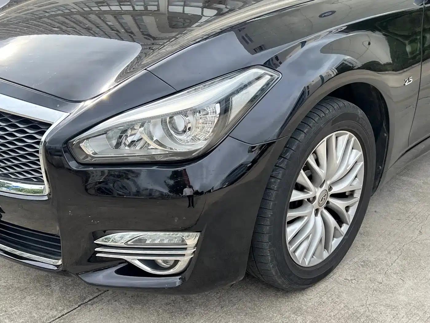 Infiniti Q70 2015 Q70L 2.5L Enjoy Edition — миниатюра 6