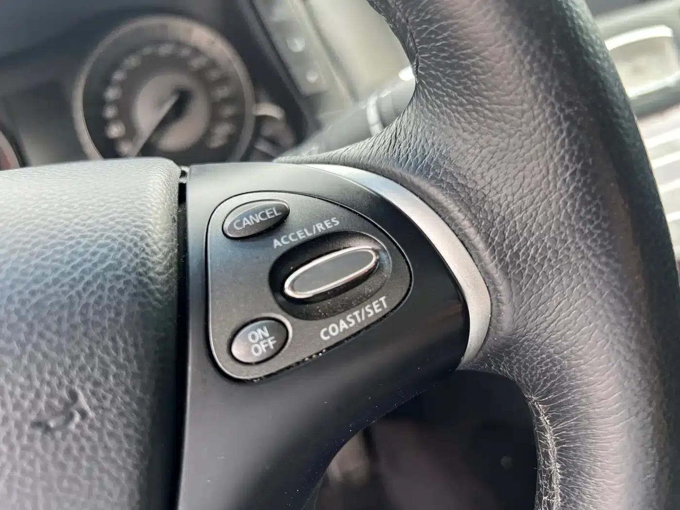 Infiniti Q70 2015 Q70L 2.5L Enjoy Edition — миниатюра 10
