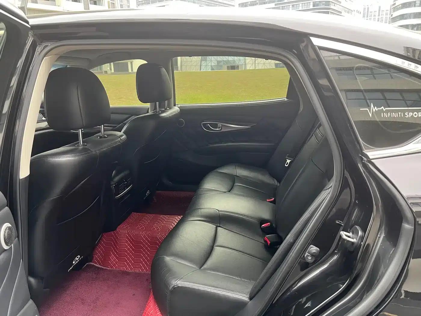 Infiniti Q70 2017 Q70L 2.5L Enjoy Edition — миниатюра 9