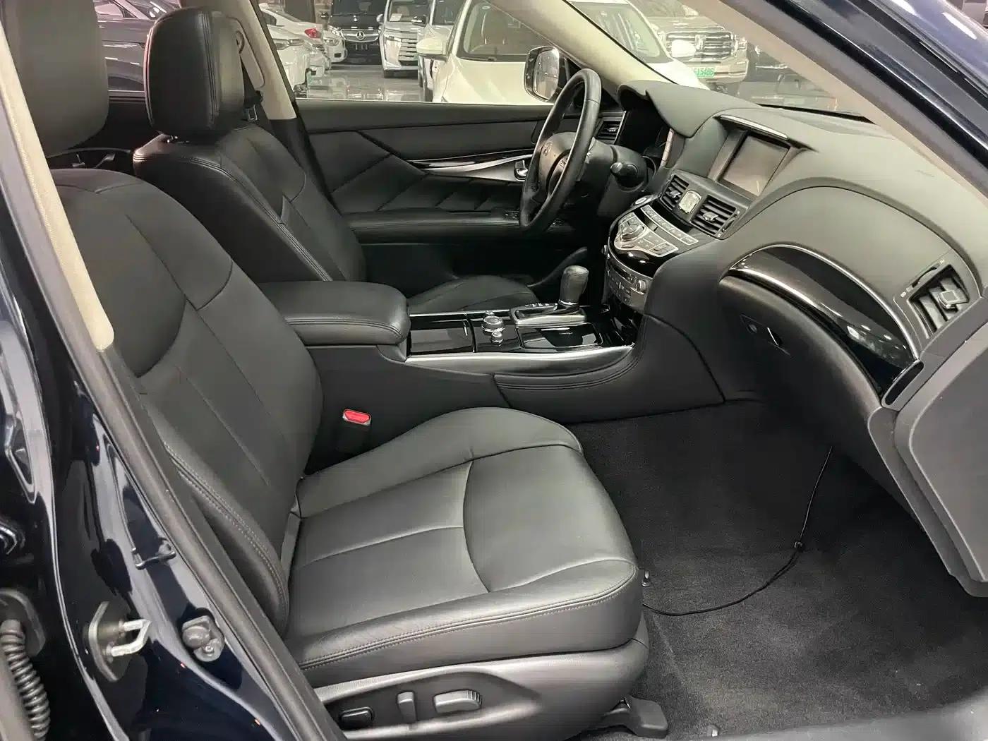 Infiniti Q70 2017 Q70L 2.5L Elite Edition — миниатюра 17