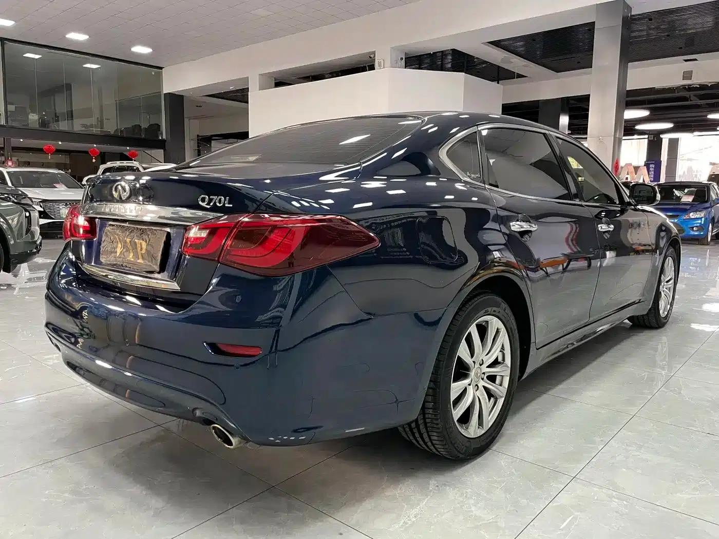 Infiniti Q70 2017 Q70L 2.5L Elite Edition — миниатюра 5