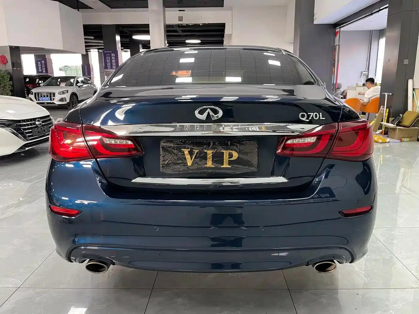Infiniti Q70 2017 Q70L 2.5L Elite Edition — миниатюра 7