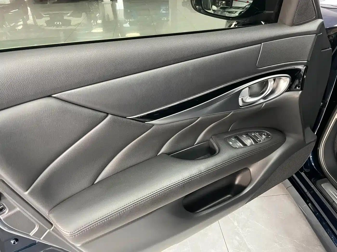 Infiniti Q70 2017 Q70L 2.5L Elite Edition — миниатюра 9