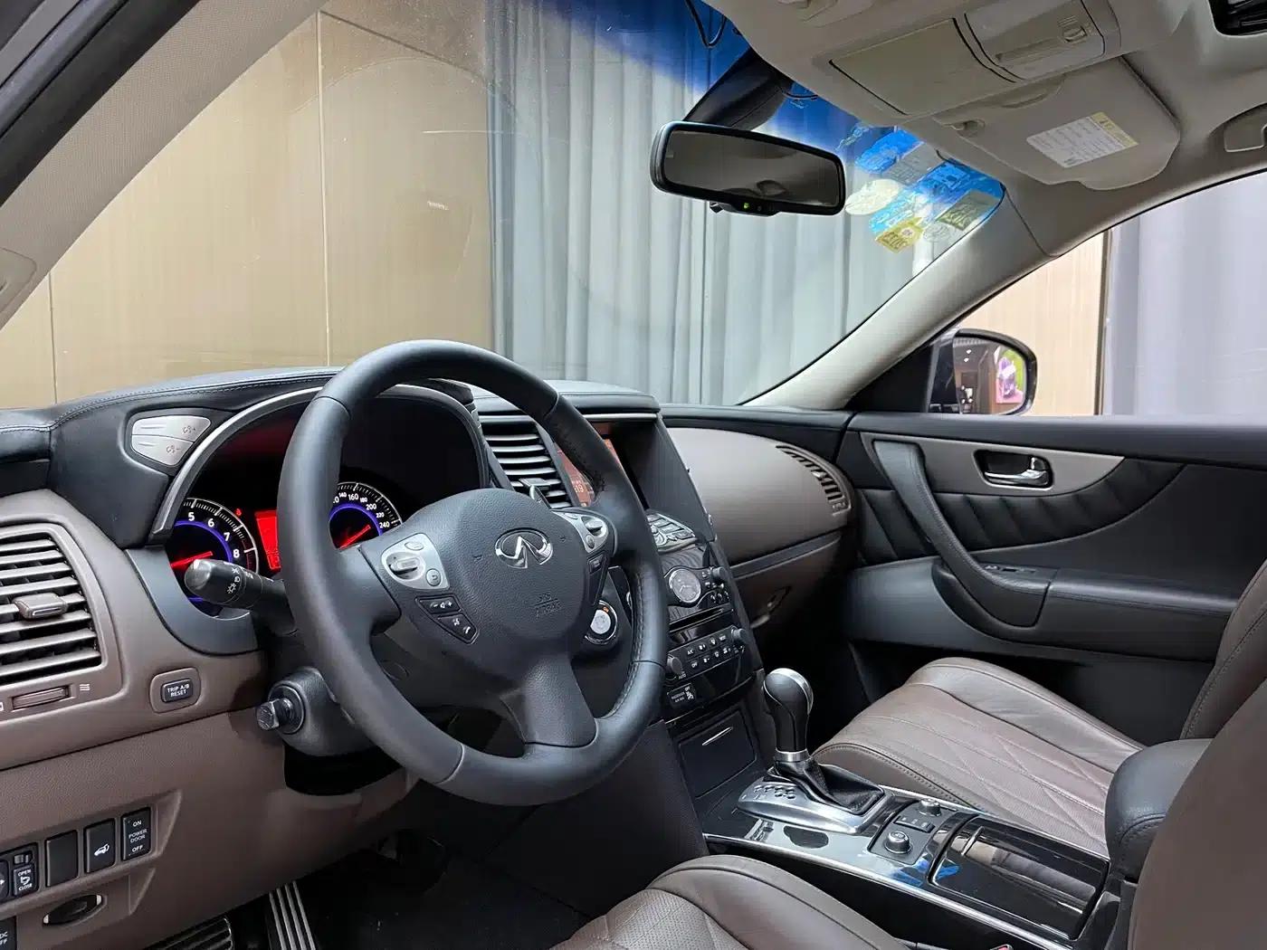 Infiniti FX 2011 FX35 Super Edition — миниатюра 4