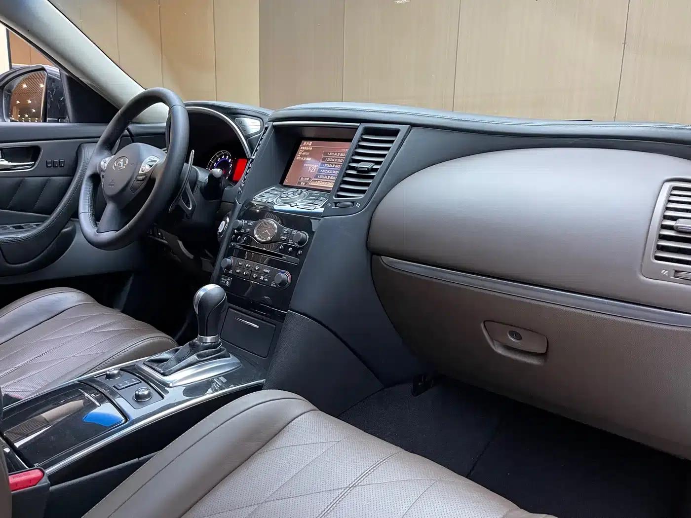 Infiniti FX 2011 FX35 Super Edition — миниатюра 6