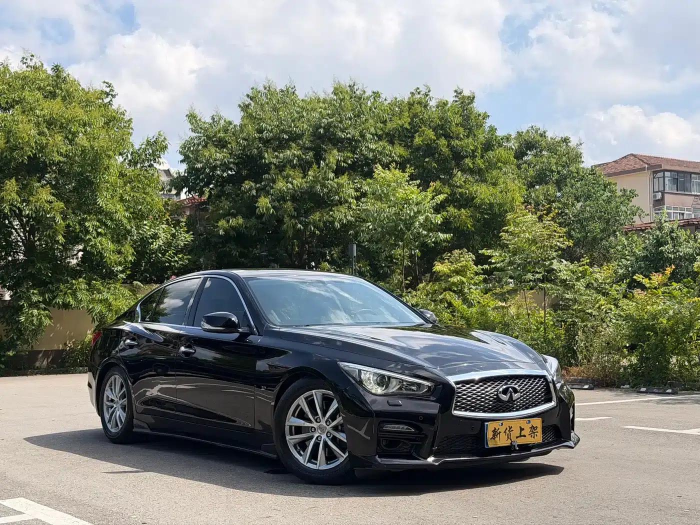 Infiniti Q50 2014 3.7L Comfort Edition — миниатюра 3