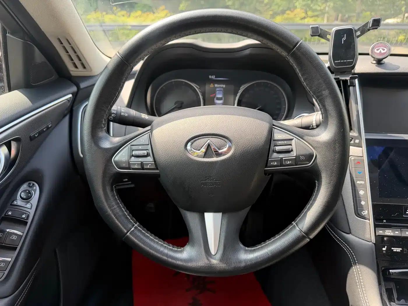 Infiniti Q50 2014 3.7L Comfort Edition — миниатюра 9