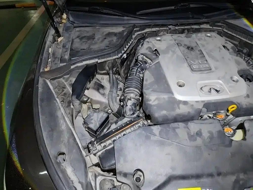 Infiniti Q50 2014 3.7L Luxury Edition — миниатюра 21