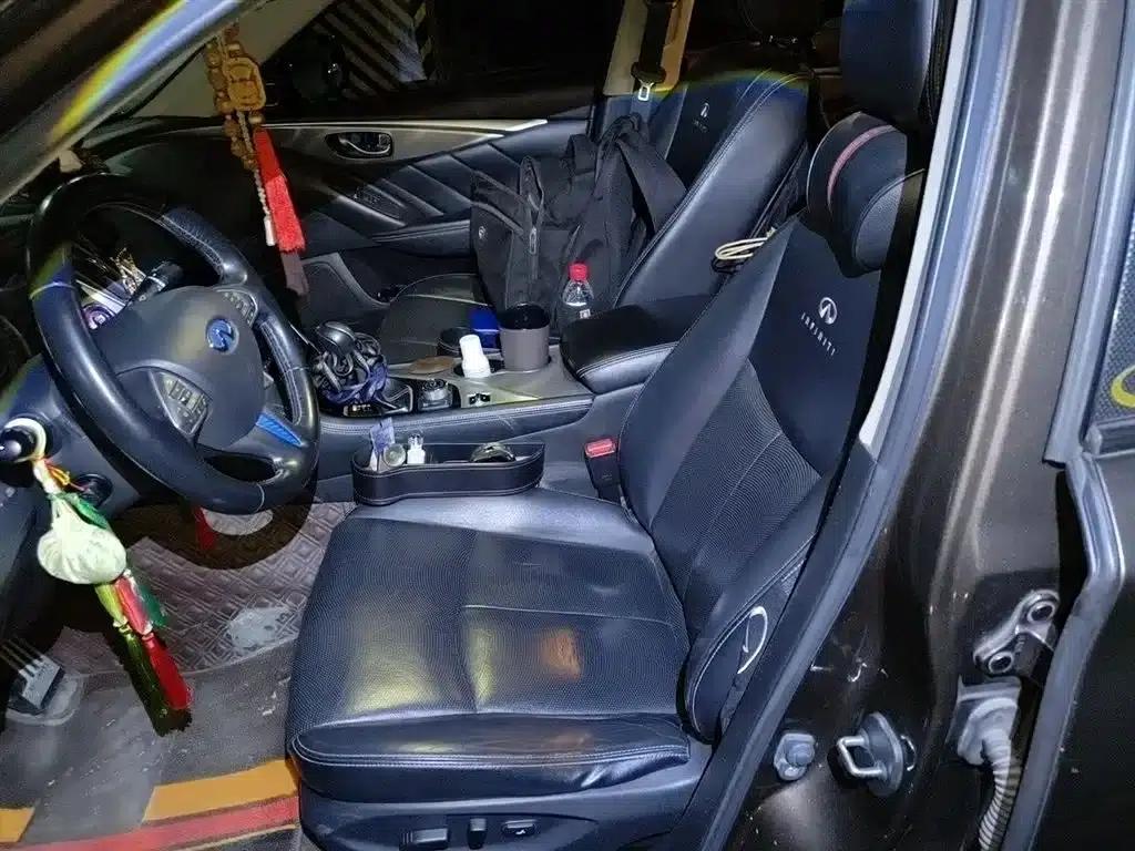 Infiniti Q50 2014 3.7L Luxury Edition — миниатюра 8