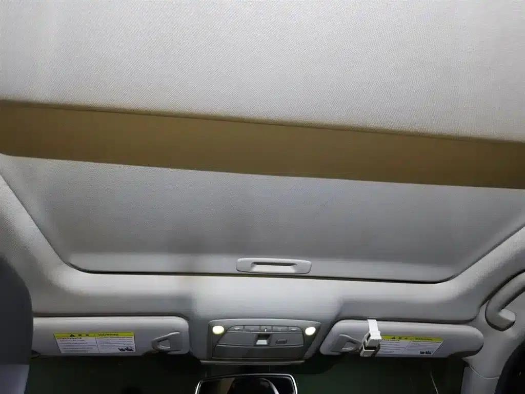 Infiniti Q50 2014 3.7L Luxury Edition — миниатюра 9