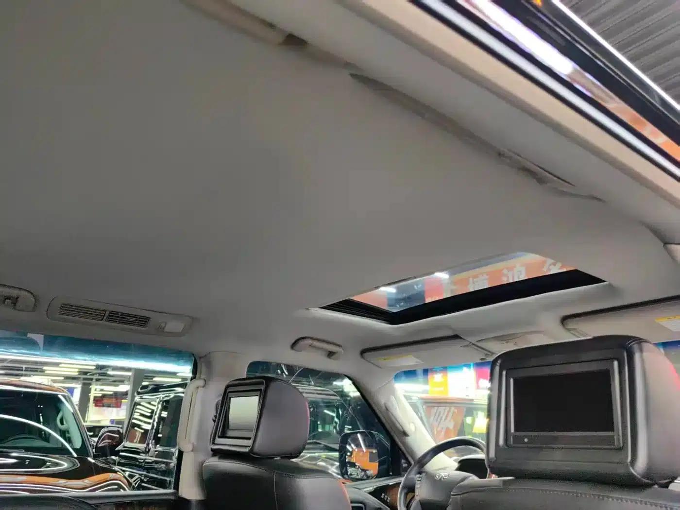 Infiniti QX80 2016 5.6L 4WD — миниатюра 12