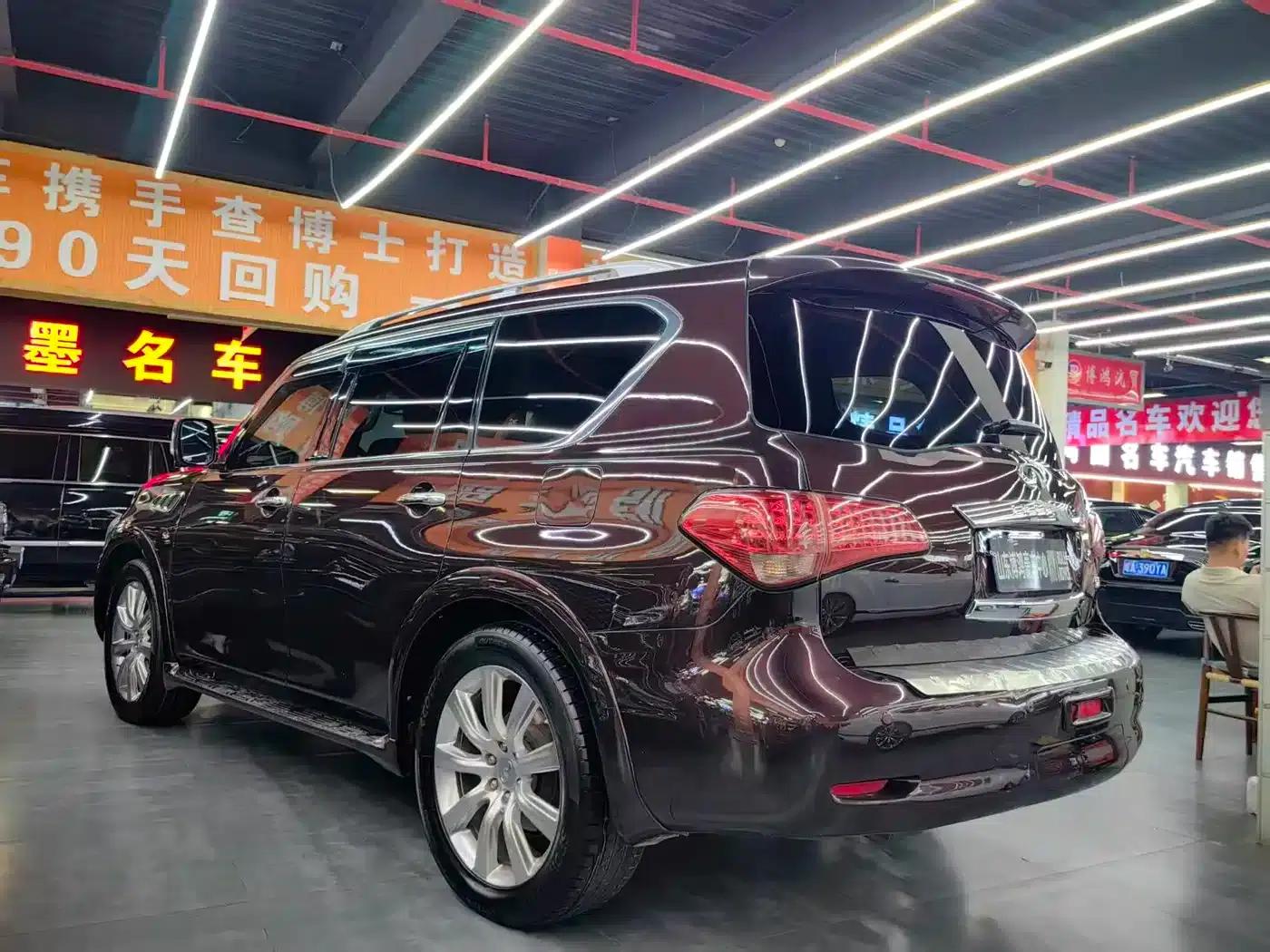 Infiniti QX80 2016 5.6L 4WD — миниатюра 14