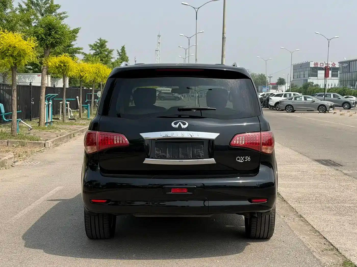 Infiniti QX80 2013 5.6L 4WD — миниатюра 5