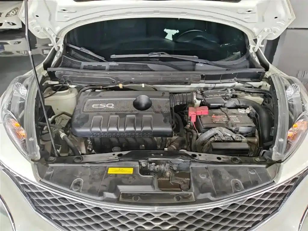Infiniti ESQ 2014 1.6L Sporty Edition — миниатюра 20