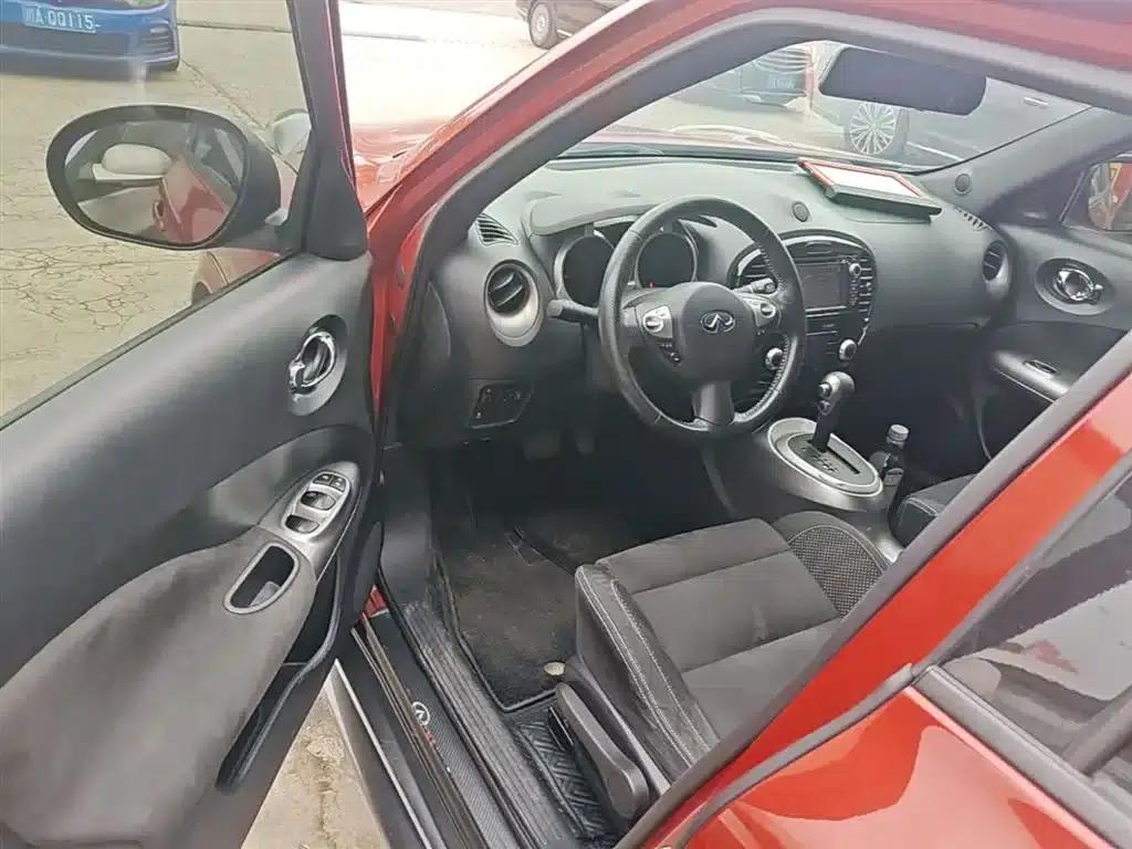 Infiniti ESQ 2014 1.6L Sporty Edition — миниатюра 16