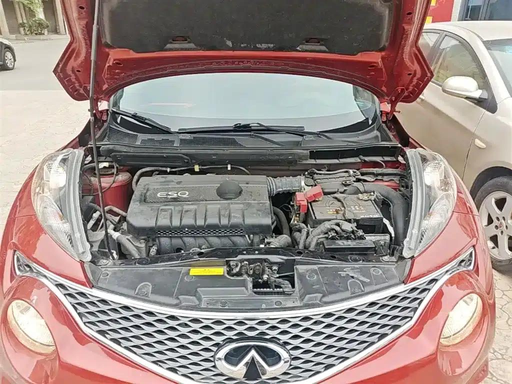 Infiniti ESQ 2014 1.6L Sporty Edition — миниатюра 20