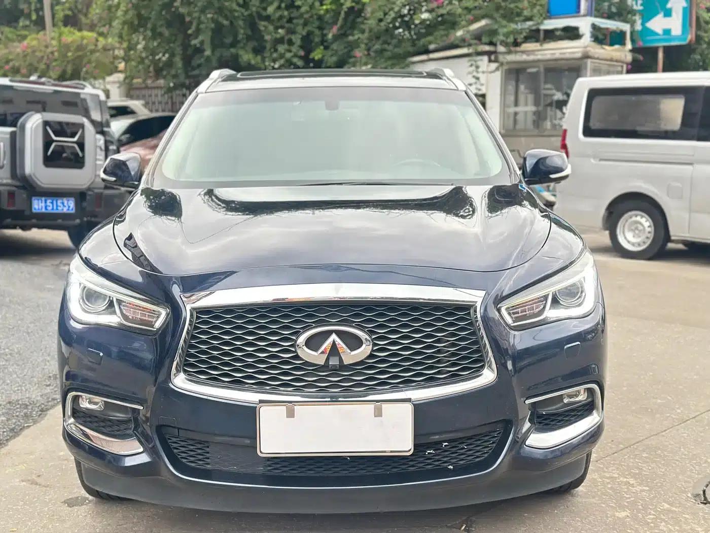 Infiniti QX60 (Imported) 2018 2.5 S/C Hybrid 2WD Champion Family Edition — миниатюра 2