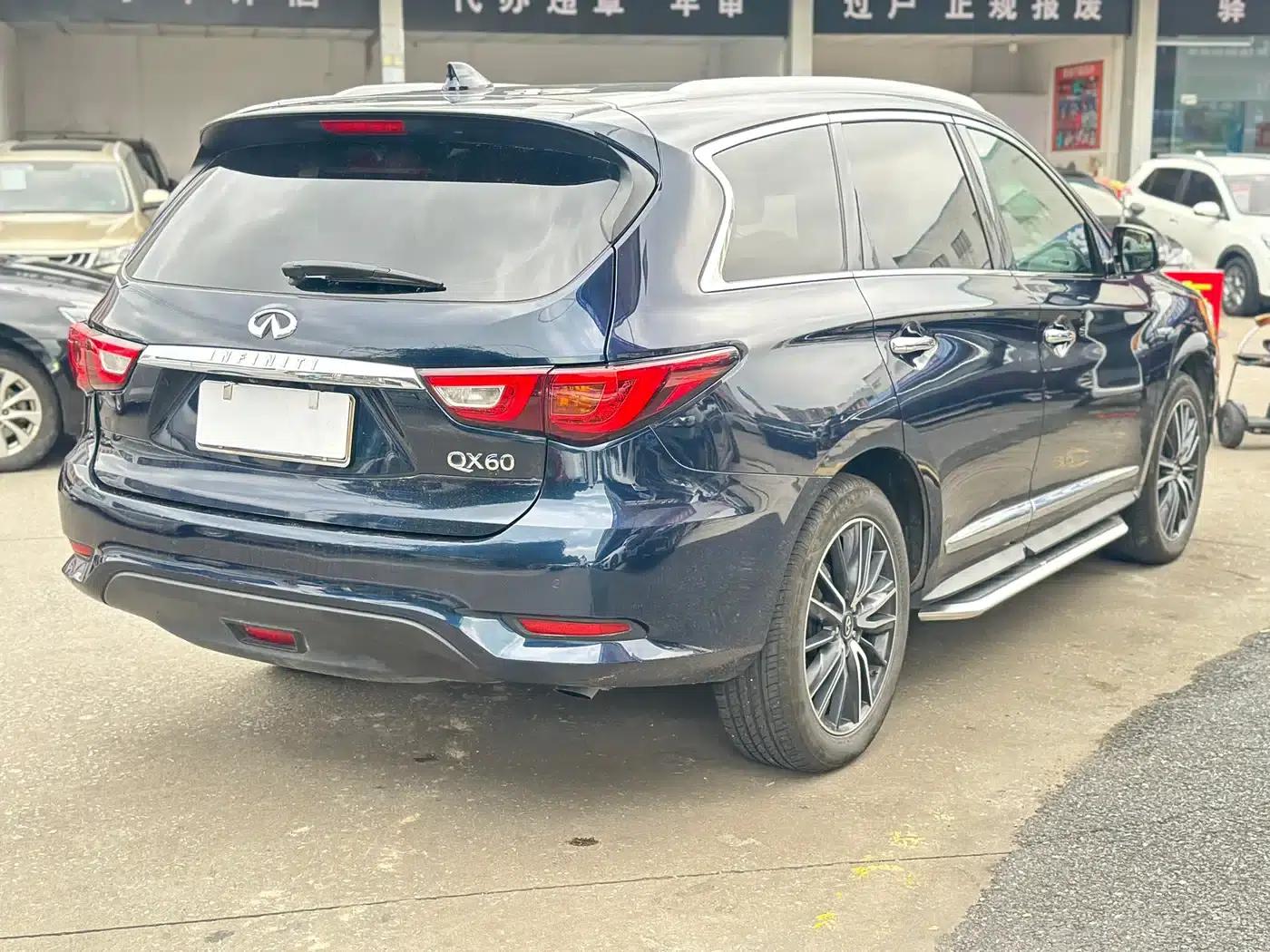 Infiniti QX60 (Imported) 2018 2.5 S/C Hybrid 2WD Champion Family Edition — миниатюра 14