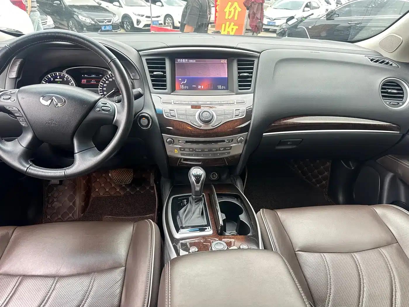 Infiniti QX60 (Imported) 2018 2.5 S/C Hybrid 2WD Champion Family Edition — миниатюра 6
