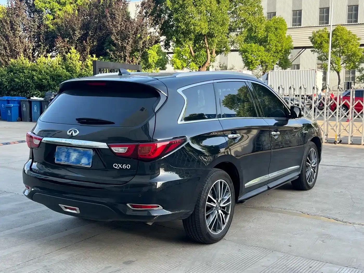 2016 Infiniti QX60 Imported Model 2.5 S/C Hybrid 2WD Premium Edition (China V Emission Standard) — миниатюра 7