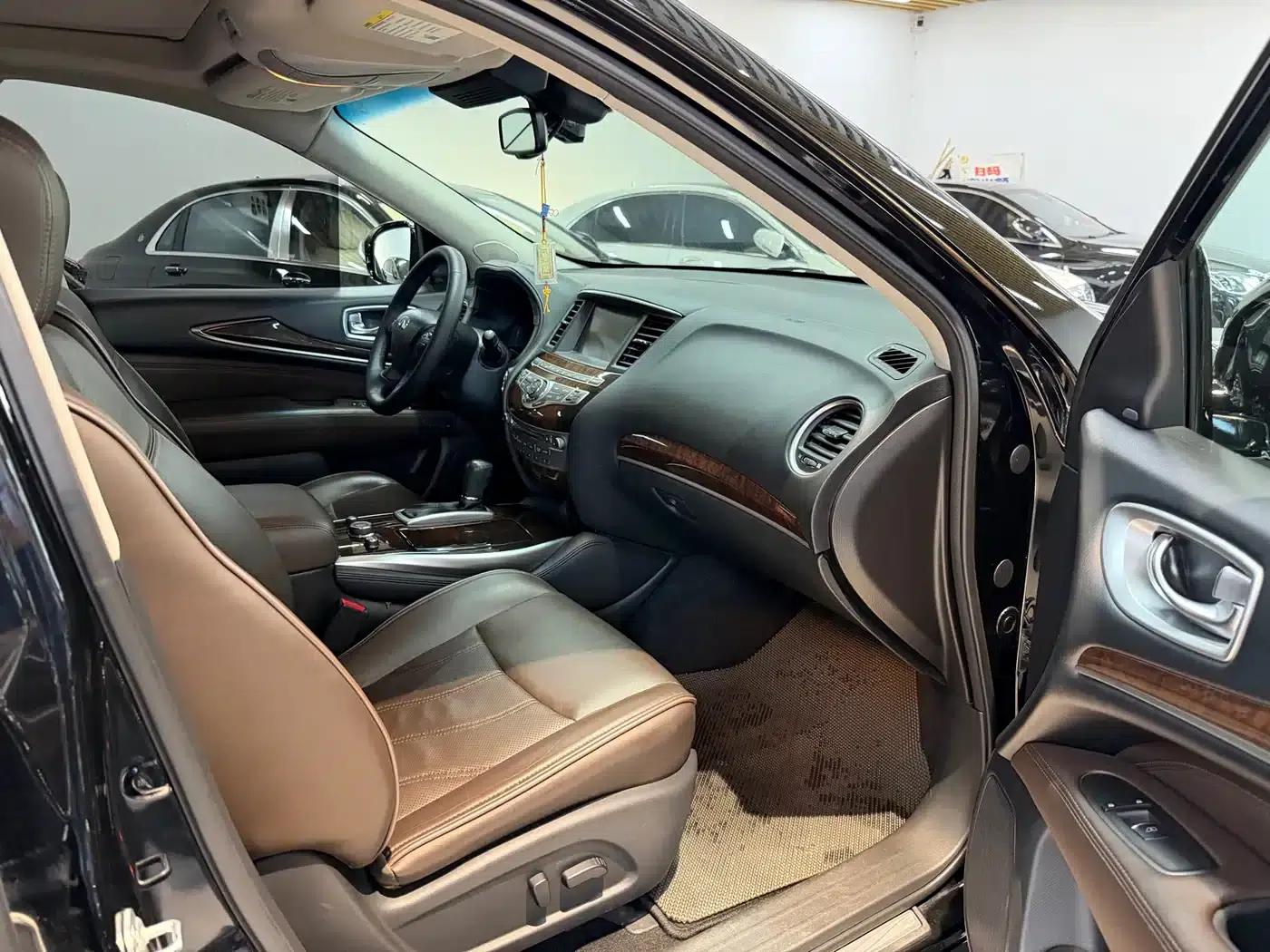 2016 Infiniti QX60 Imported Model 2.5 S/C Hybrid AWD All-Terrain Edition (China V Emission Standard) — миниатюра 17
