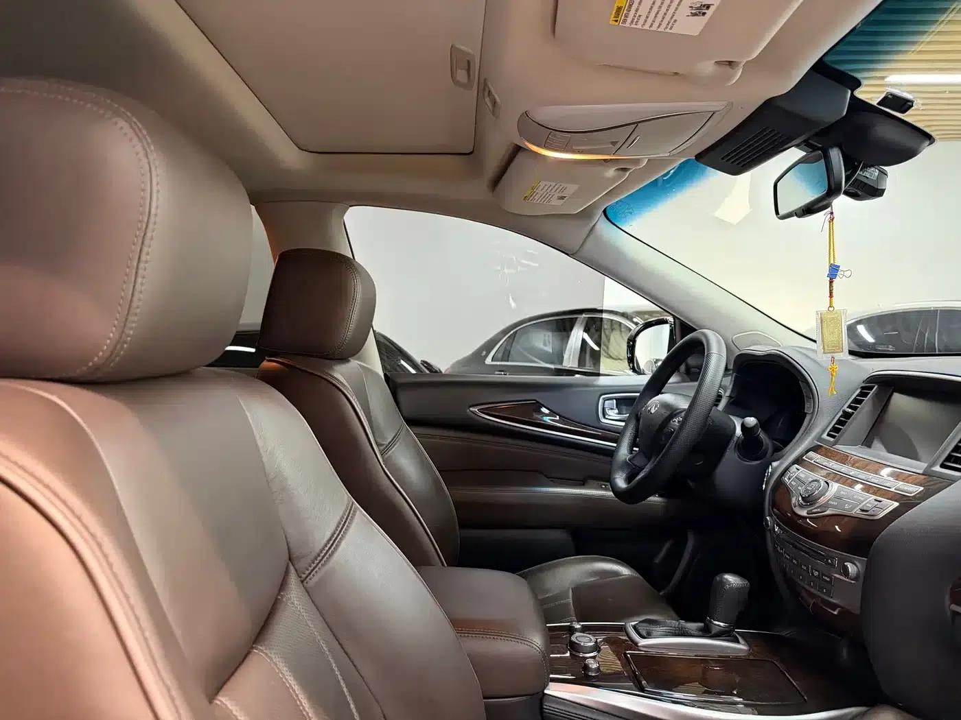 2016 Infiniti QX60 Imported Model 2.5 S/C Hybrid AWD All-Terrain Edition (China V Emission Standard) — миниатюра 18