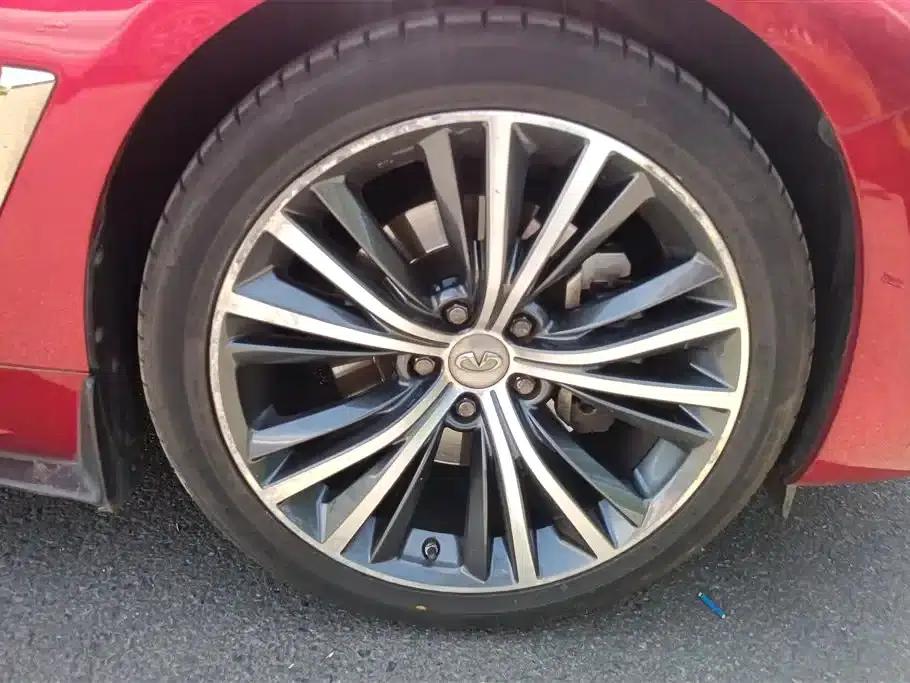 Infiniti Q60 2019 2.0T Luxury Edition — миниатюра 6