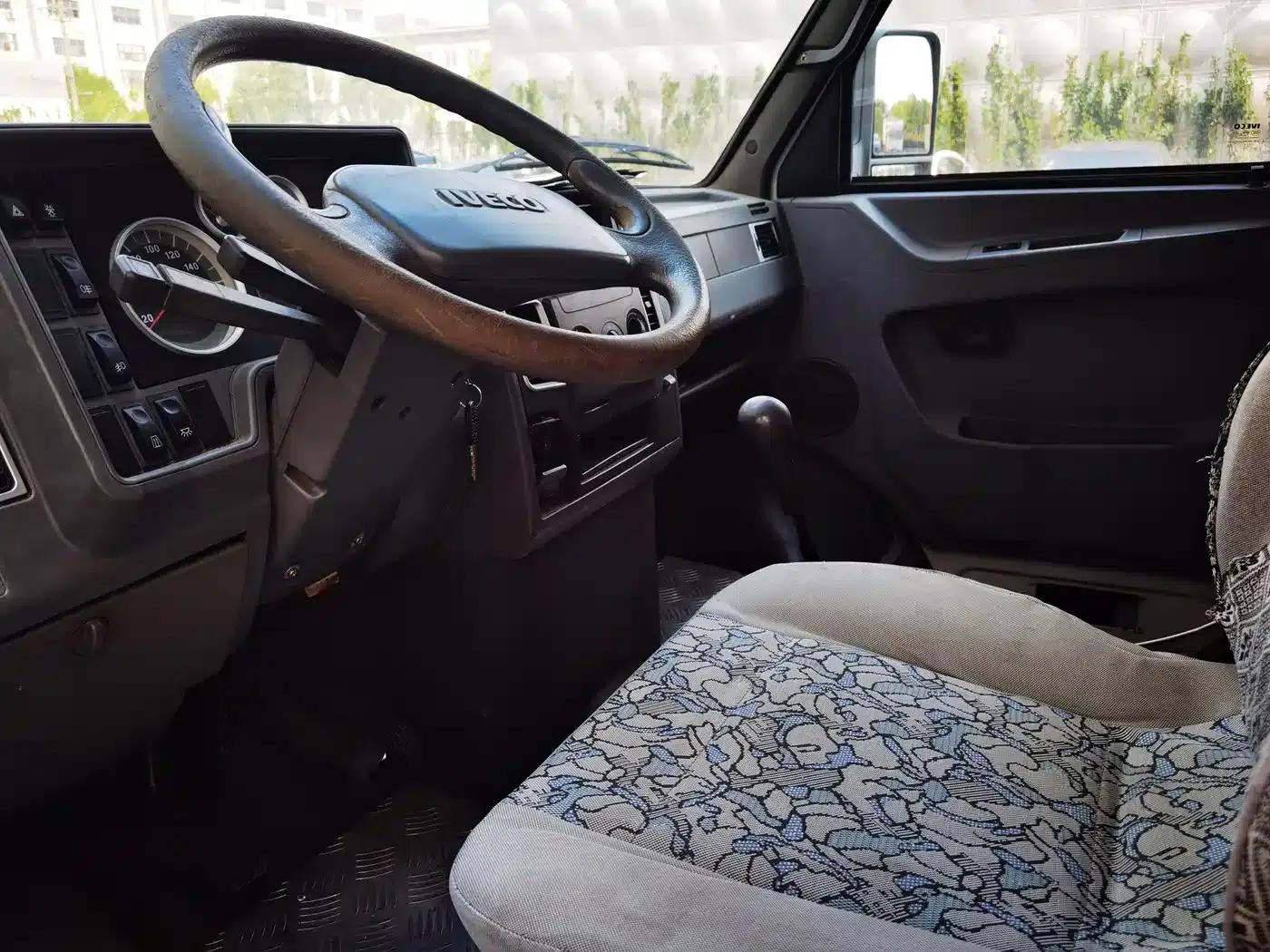 Iveco Proud 2014 Model 2.8T-V40 NJ5044XXY3A43S4 — миниатюра 4