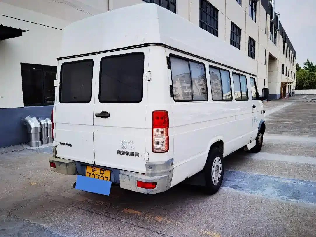 Iveco Proud 2014 Model 2.8T-V40 NJ5044XXY3A43S4 — миниатюра 9