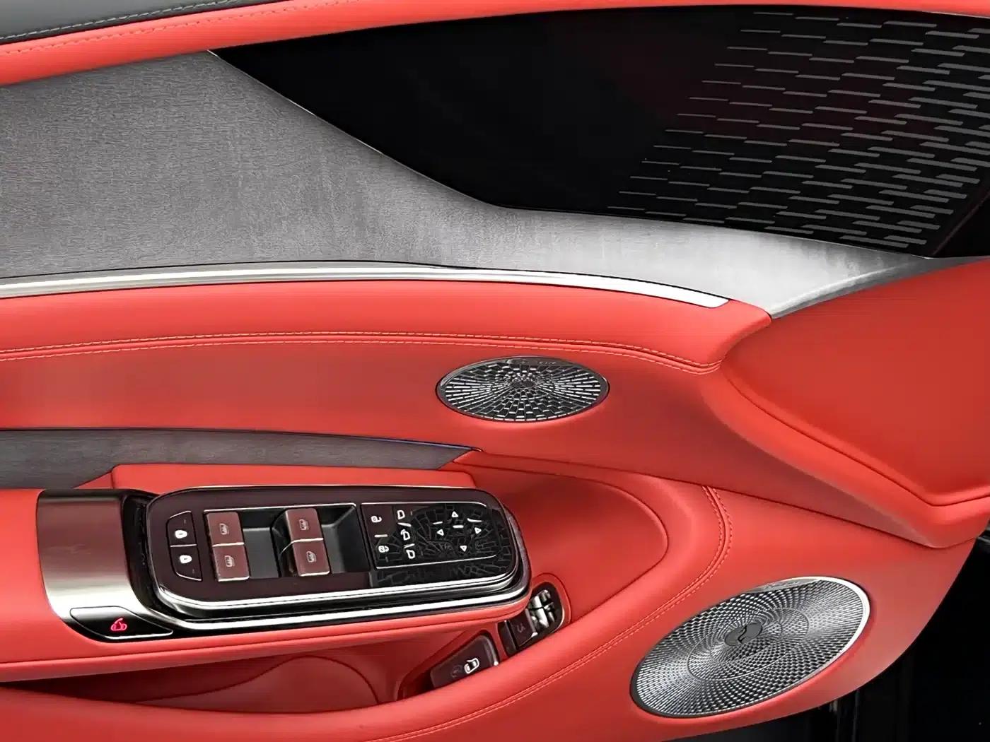 Looking up at the U7 2025 PHEV five-seater luxury edition — миниатюра 12
