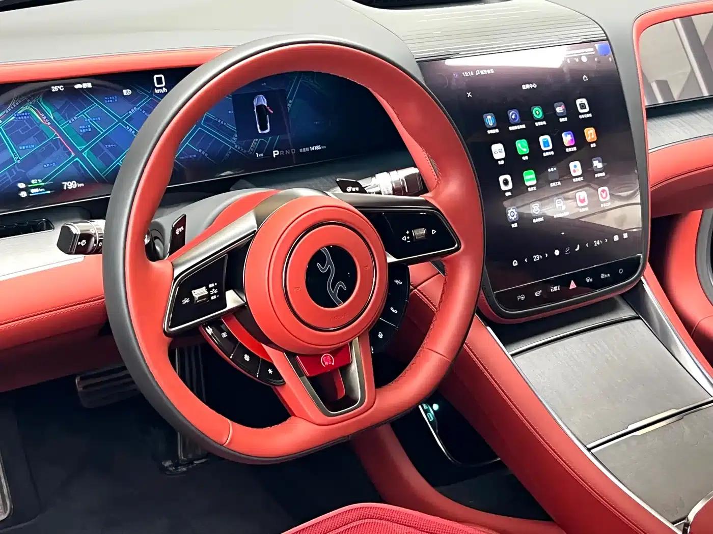 Looking up at the U7 2025 PHEV five-seater luxury edition — миниатюра 21