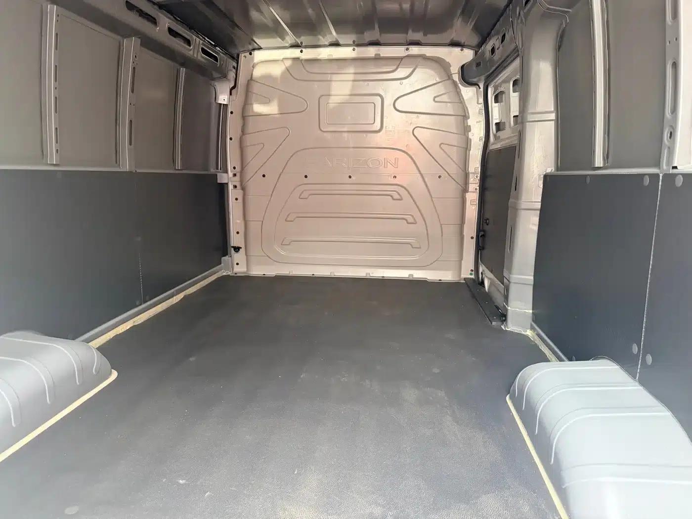 2022 Star Enjoy V (Short Wheelbase, Remote Smart Chip 38.64kWh) — миниатюра 6