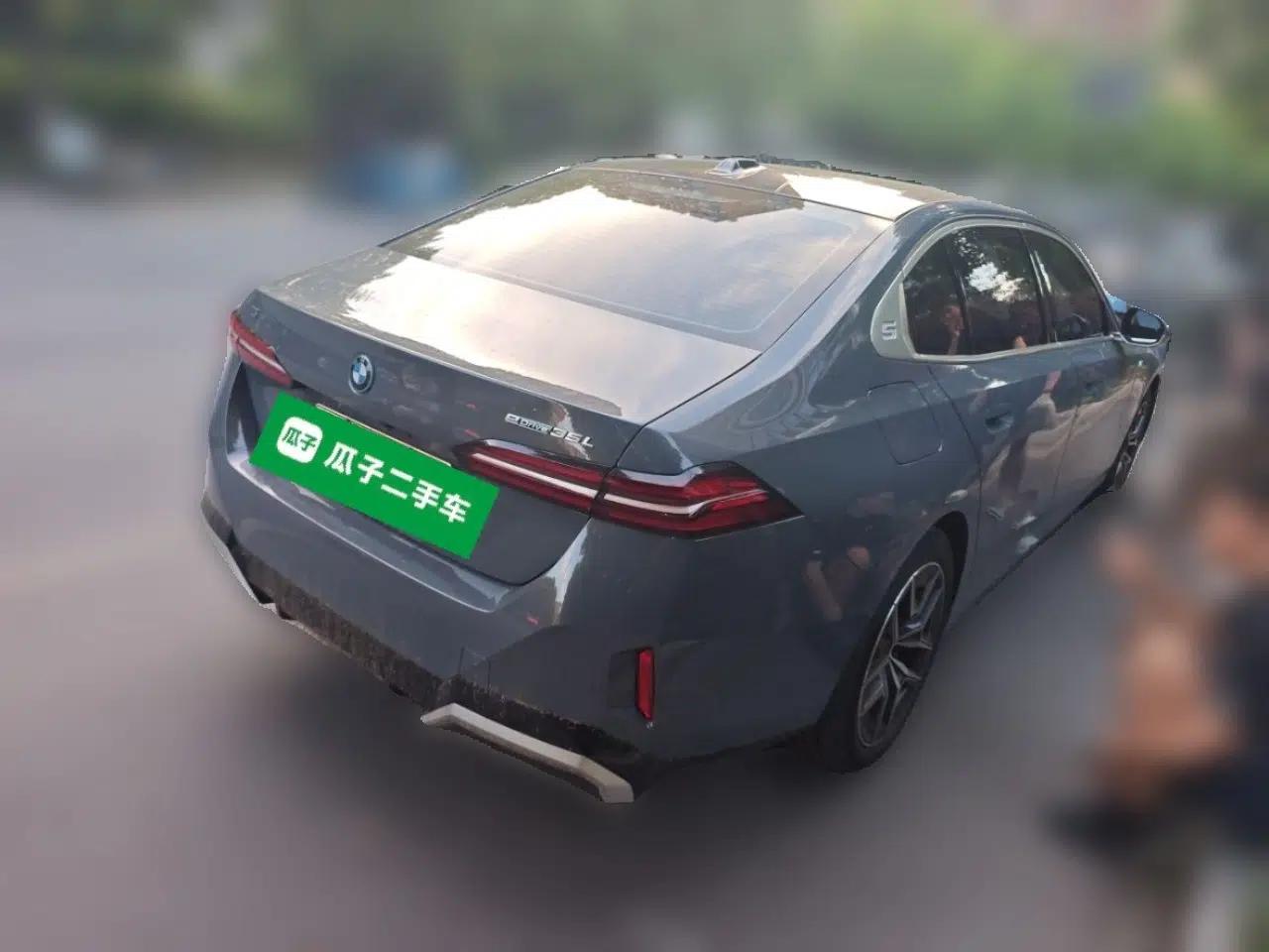 BMW i5 2024 eDrive 35L M Sport Package — миниатюра 6