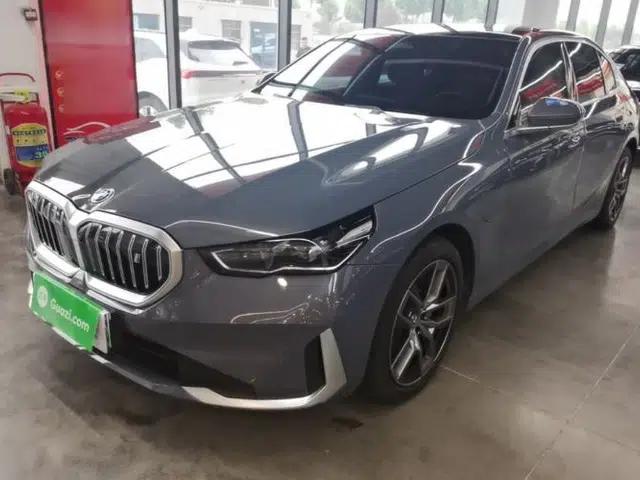 BMW i5 2024 eDrive 35L Prestige Luxury Package