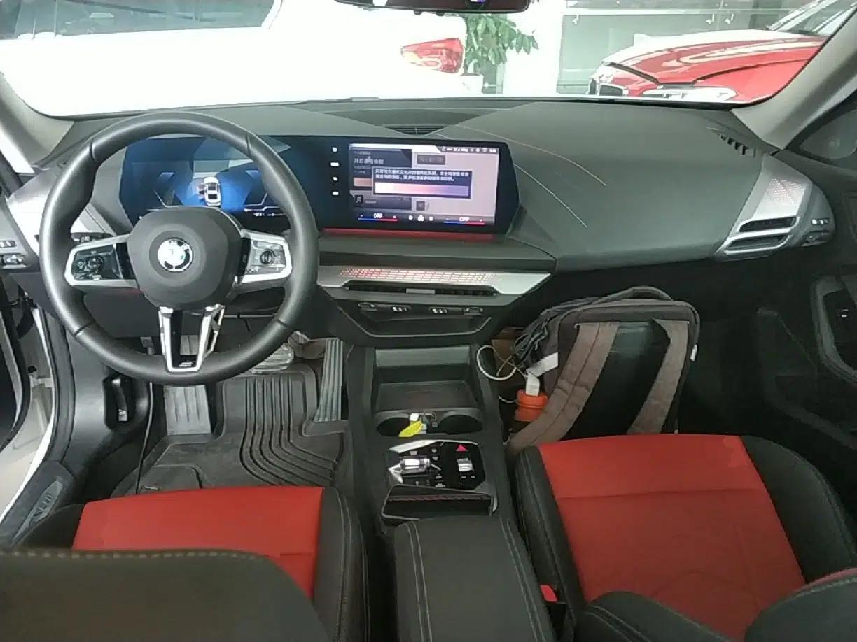 BMW 2 Series 2025 225L M Sport Night Edition Package — миниатюра 12