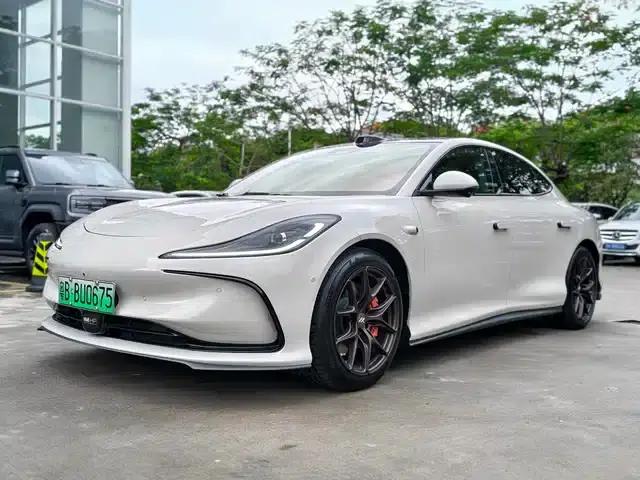 Zhiji L6 2024 Max Standard Edition