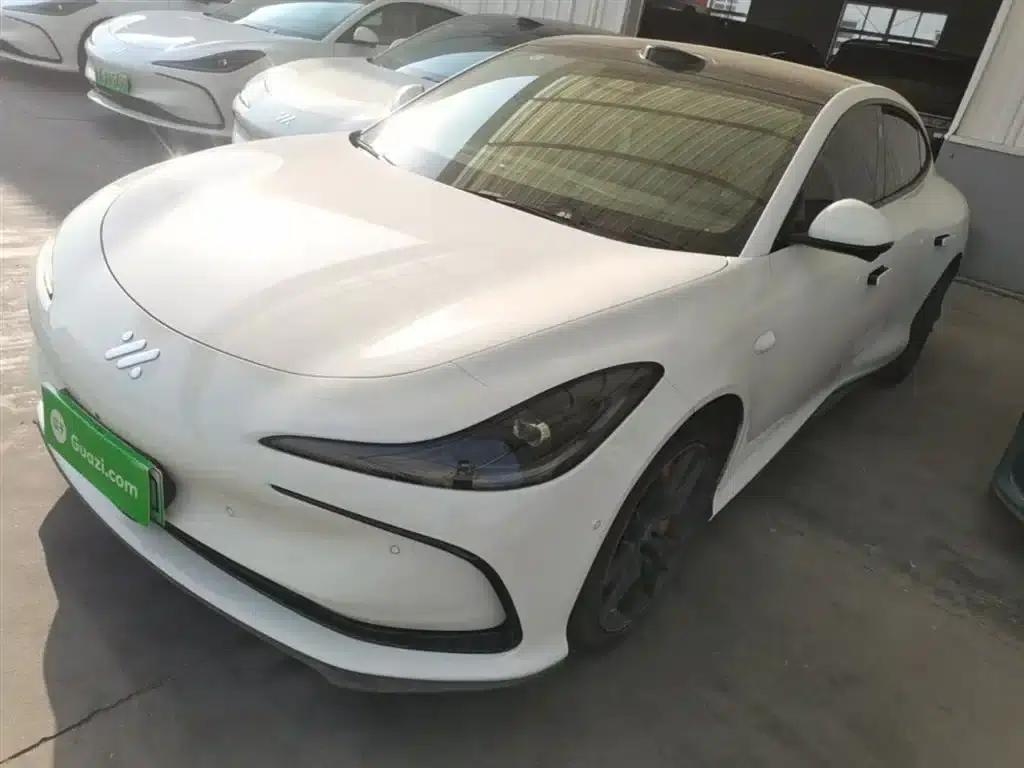 Zhiji L6 2024 Max Standard Edition — миниатюра 2