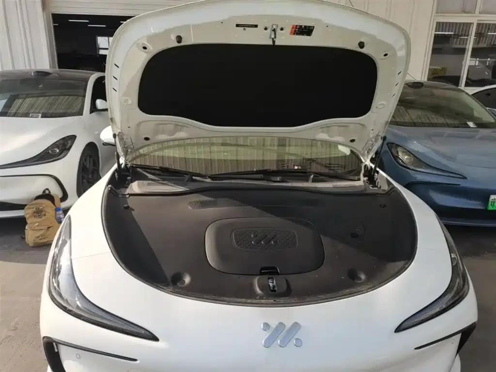 Zhiji L6 2024 Max Standard Edition — миниатюра 20