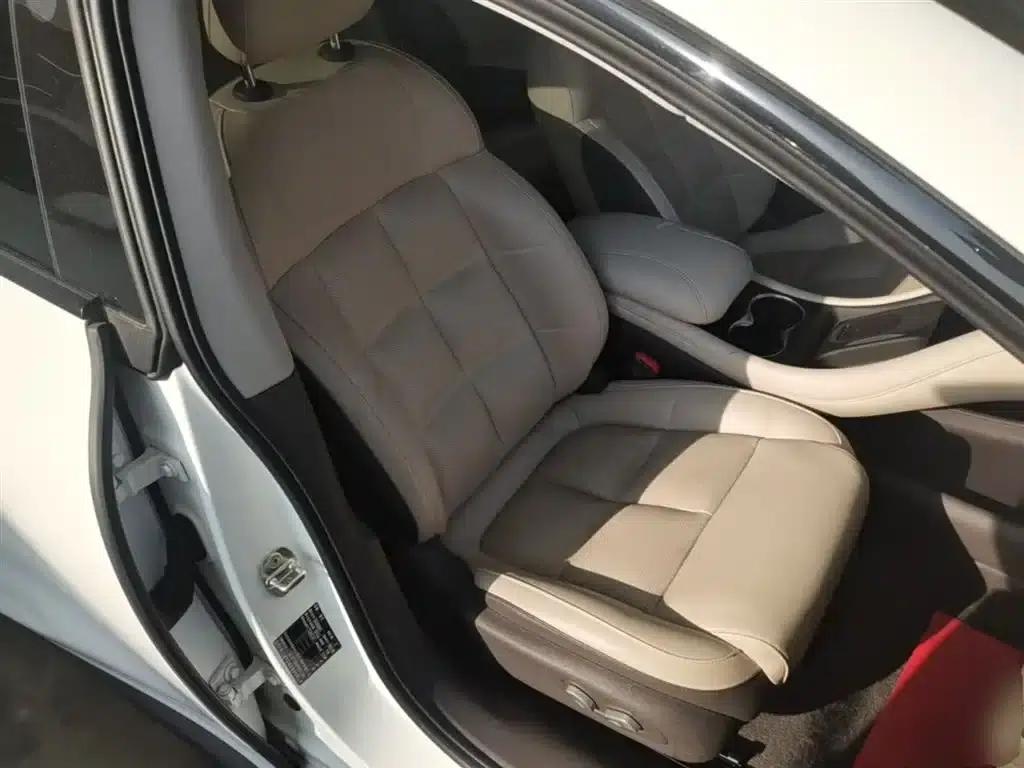 Zhiji L6 2024 Max Standard Edition — миниатюра 25